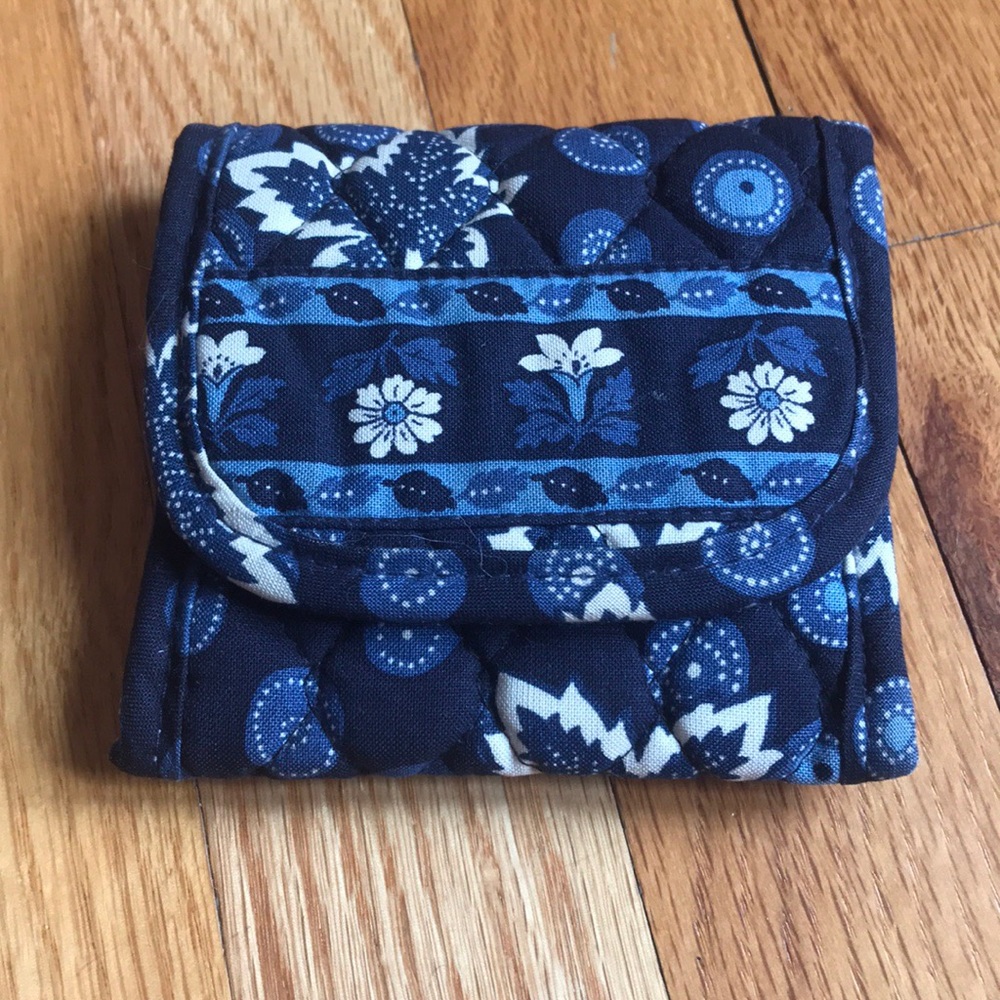 Vintage Vera Bradley Trifold Wallet in Blue Coin